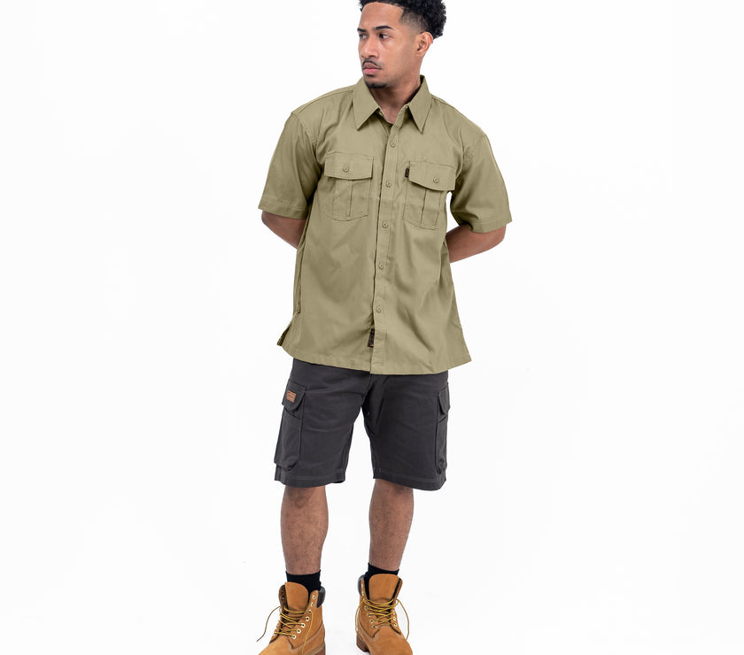 BASIC KHAKI - Workshirt Basic Regular Short Sleeve